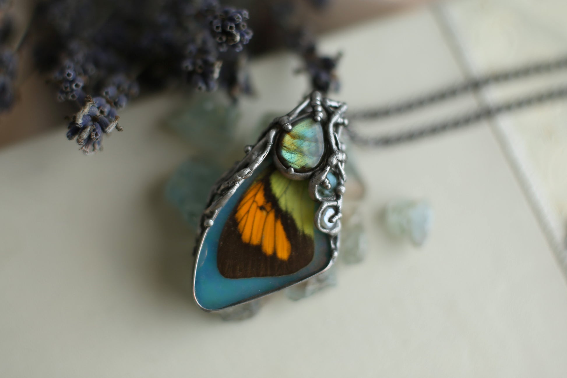 Necklace with real BUTTERFLY WING and gemstones