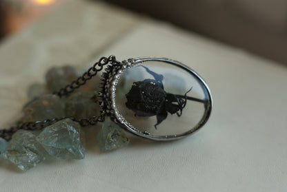 Black rose necklace