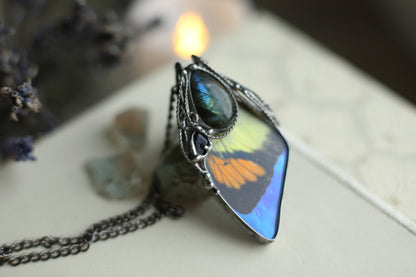 Preserved butterfly necklace with labradorite and sand stone