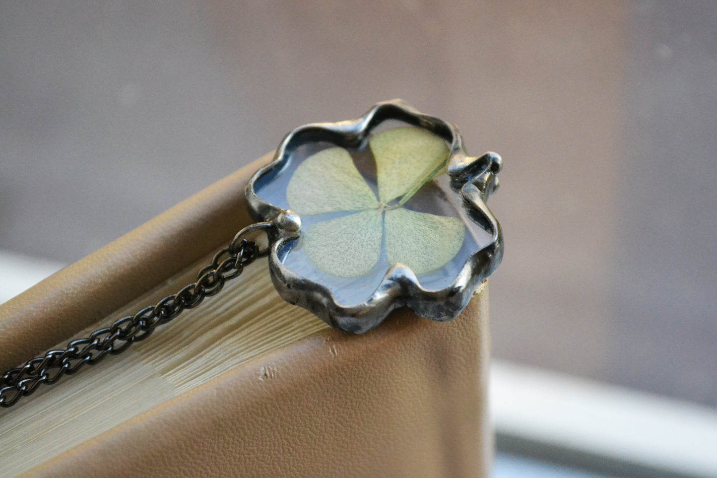 Lucky clover necklace, Four leaf clover pendant