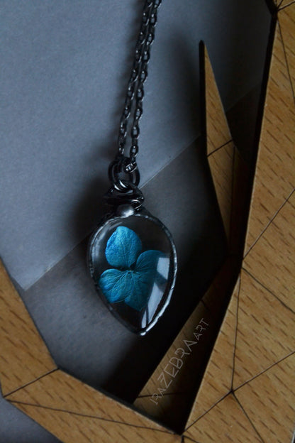 Real Hydrangea Necklace, Choker necklace