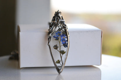 Forget me not flower necklace